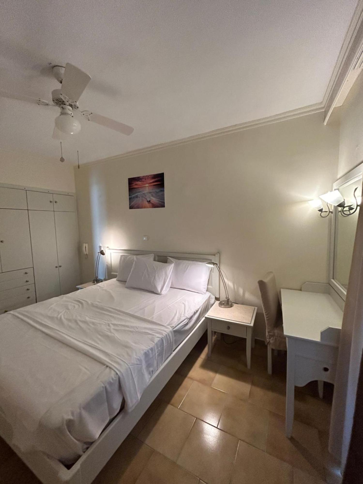 Captain Yiannis Studios & Apartments Cidade de Kos Exterior foto